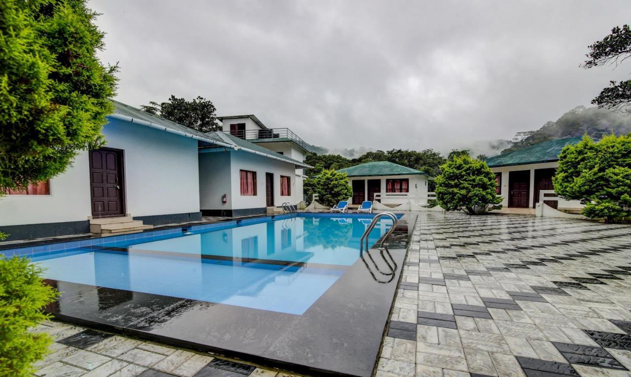 Treebo Trend Misty Garden Resorts With Mountain View Munnar Exterior photo